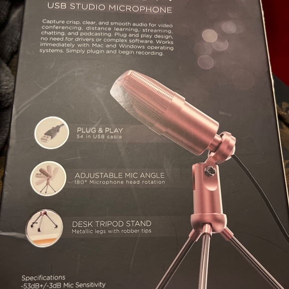 USB Studio Microphone - Picture 2 of 4